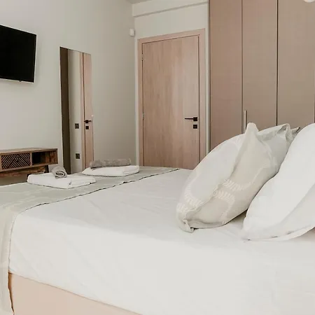 Quattro Luxury Apartments Trikala  Exterior photo